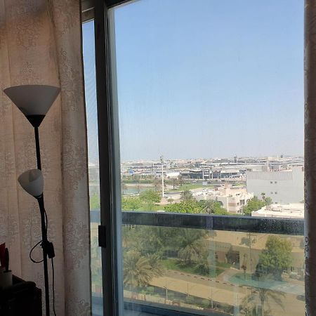 One Masterbedroom In 2 Bedroom Apt,Al Darwesh,Al Barsha 1 Ντουμπάι Εξωτερικό φωτογραφία