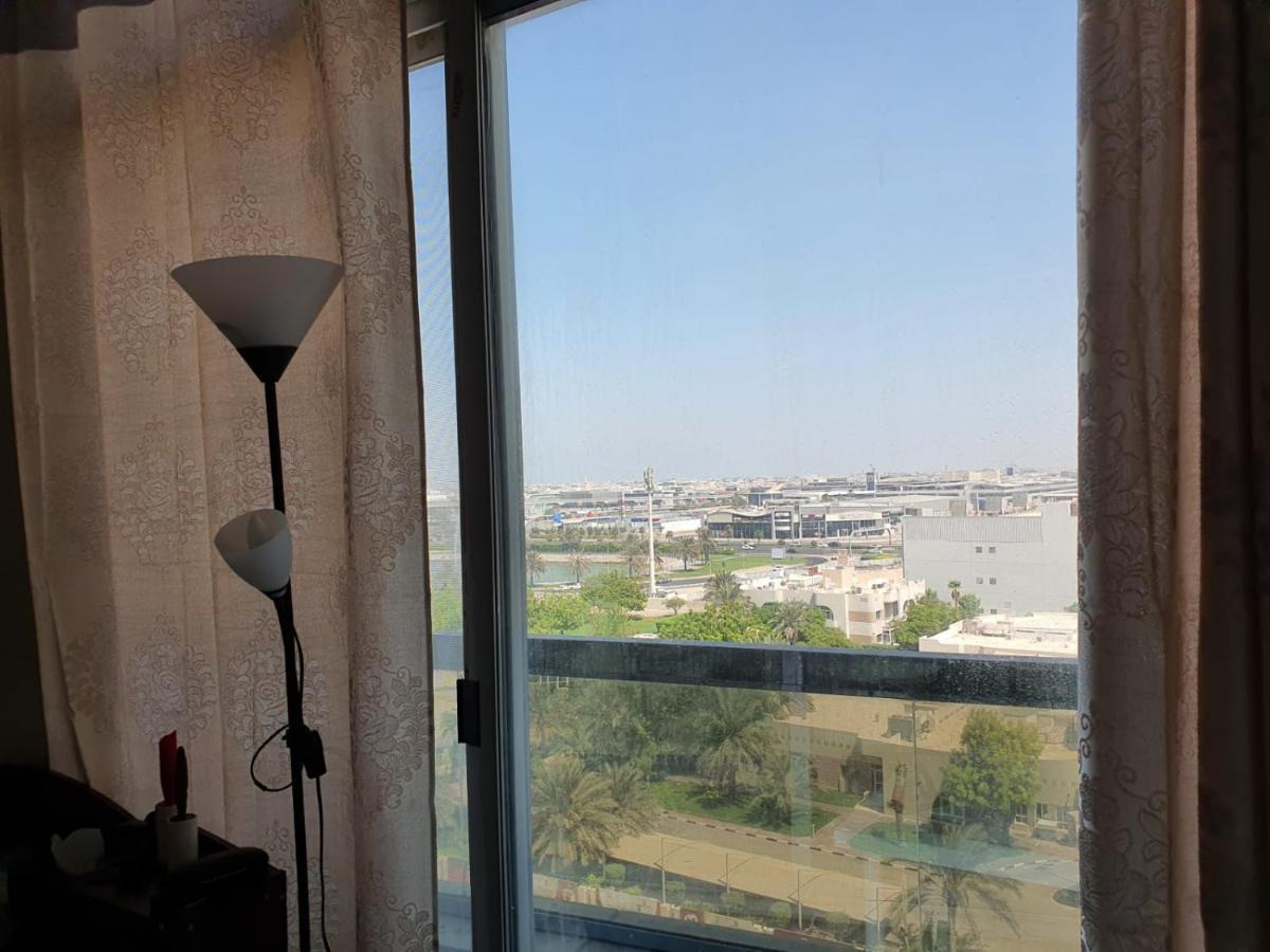 One Masterbedroom In 2 Bedroom Apt,Al Darwesh,Al Barsha 1 Ντουμπάι Εξωτερικό φωτογραφία